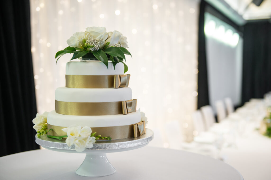 Weddings-cake